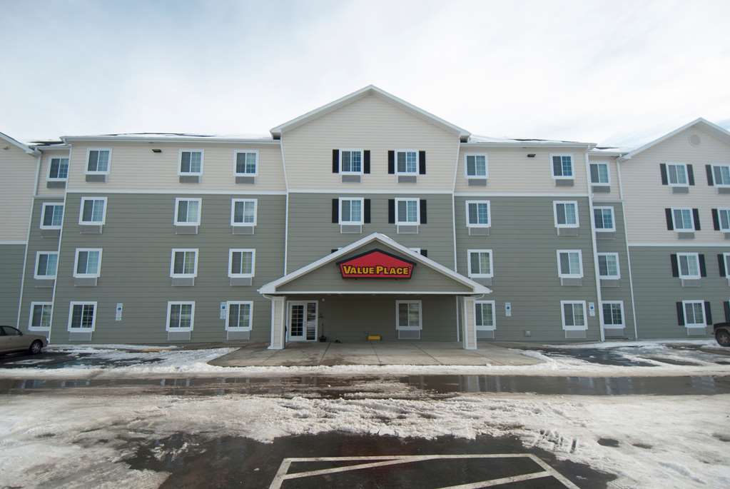 Woodspring Suites Williston Extérieur photo